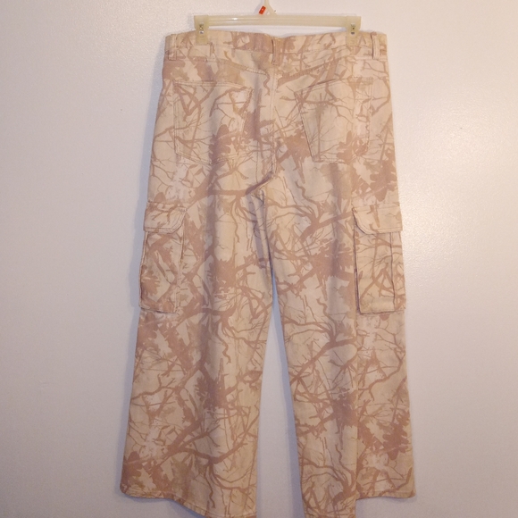 Pink And Beige Camouflage Wide Leg Cargo Jeans - Picture 3 of 5
